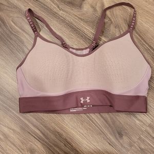Under armour low impact sports bra size Medium